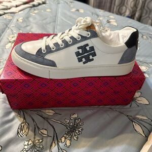 Tory burch Color Block Sneaker - Perfect Navy and Snow White